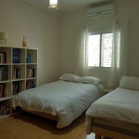 Apartamento Bertha'S Coffee Afula Exterior foto